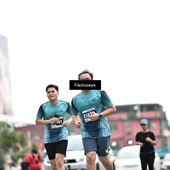 Runner Photo 8928657