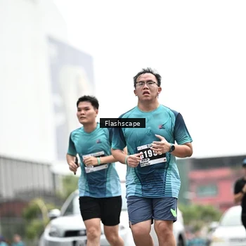 Runner Photo 8928698