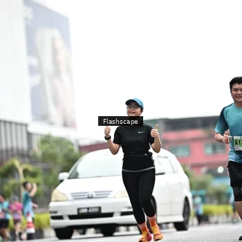 Runner Photo 8928713