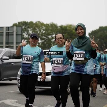 Runner Photo 8928721