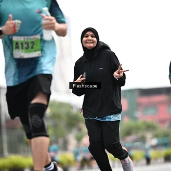 Runner Photo 8928768