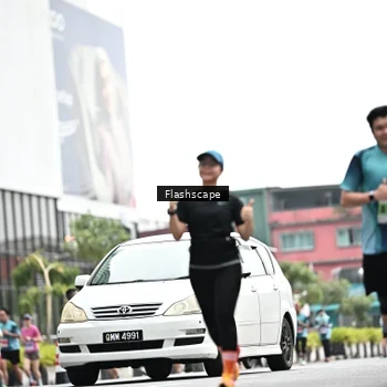 Runner Photo 8928776