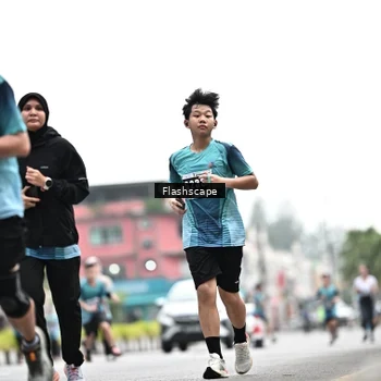 Runner Photo 8928786