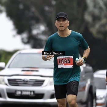 Runner Photo 8928802
