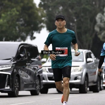 Runner Photo 8928817