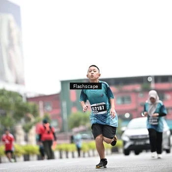 Runner Photo 8928829