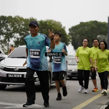 Runner Photo 8928915