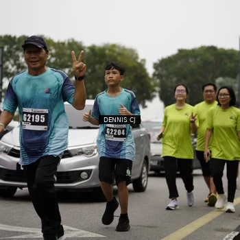 Runner Photo 8928921