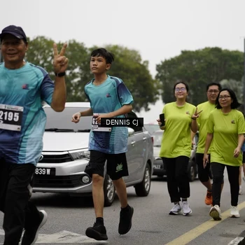 Runner Photo 8928936