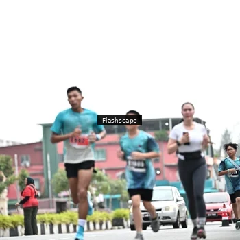 Runner Photo 8928961