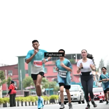 Runner Photo 8929007