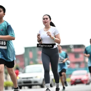 Runner Photo 8929010