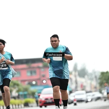 Runner Photo 8929027