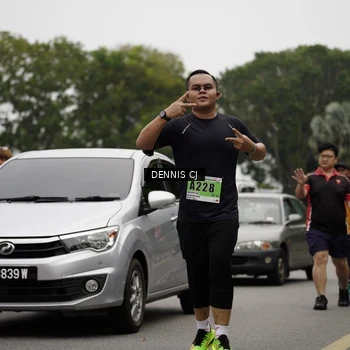 Runner Photo 8929086