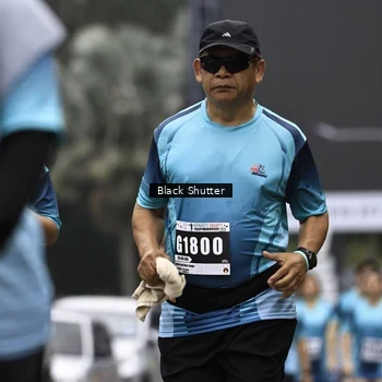 Runner Photo 8929107