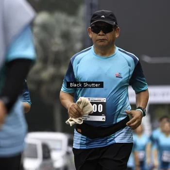 Runner Photo 8929110