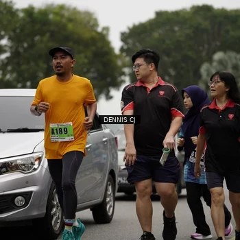 Runner Photo 8929116