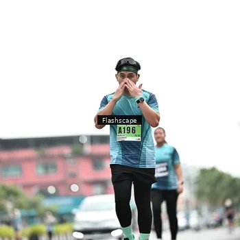 Runner Photo 8929155