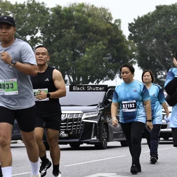 Runner Photo 8929242