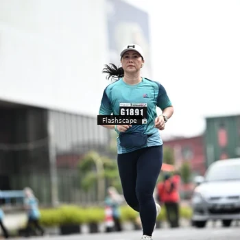 Runner Photo 8929244