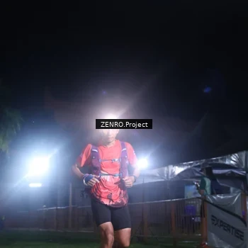 Runner Photo 8929247