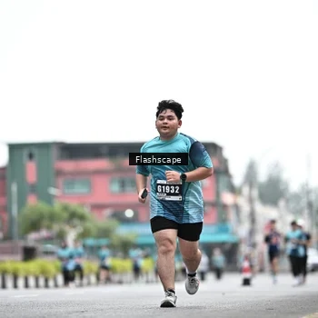 Runner Photo 8929277