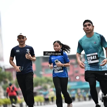 Runner Photo 8929379