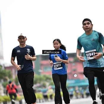 Runner Photo 8929390
