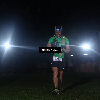 Runner Photo 8929635