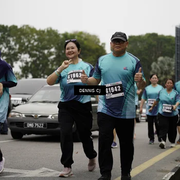 Runner Photo 8929691
