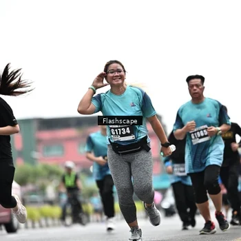 Runner Photo 8929795