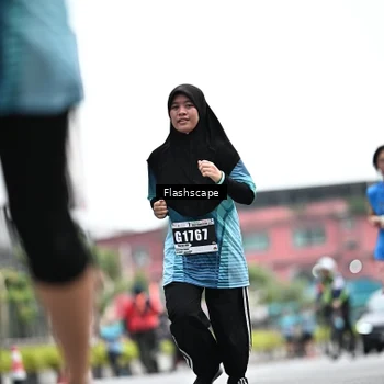 Runner Photo 8929862