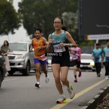 Runner Photo 8929871