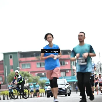 Runner Photo 8929877