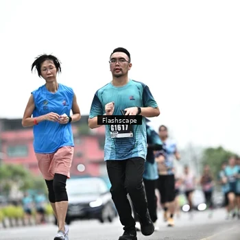 Runner Photo 8929908