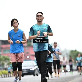 Runner Photo 8929911