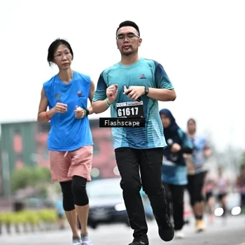Runner Photo 8929934