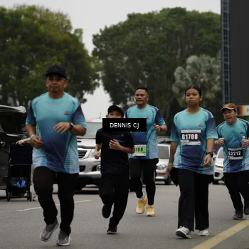 Runner Photo 8929993
