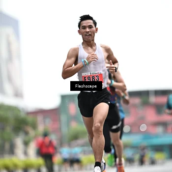 Runner Photo 8930000