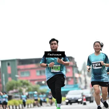 Runner Photo 8930024