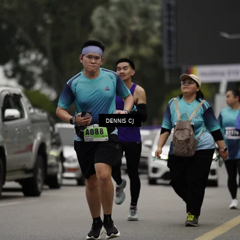 Runner Photo 8930035