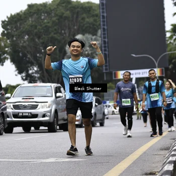 Runner Photo 8930049