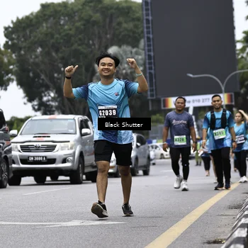 Runner Photo 8930050