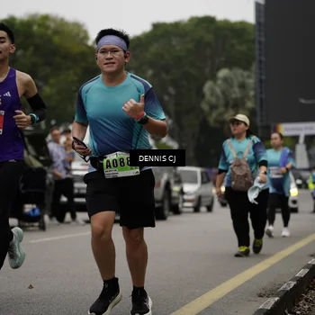 Runner Photo 8930055