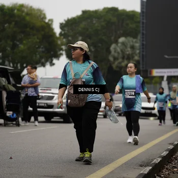 Runner Photo 8930072