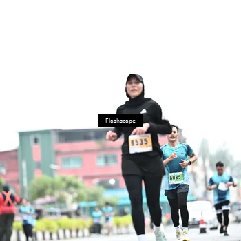 Runner Photo 8930079