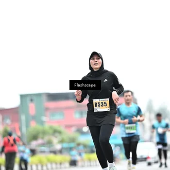 Runner Photo 8930082