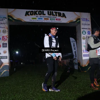 Runner Photo 8930084