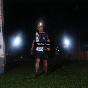 Runner Photo 8930088