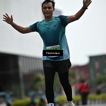 Runner Photo 8930110